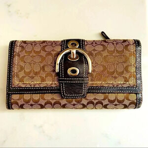 Coach Signature Large Envelope Wallet